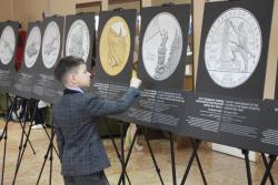Фото-выставка монет «Истории победы»