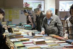 "Книжный развал" в библиотеке им. Н. Островского 