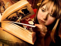 Конкурс «Мой портрет с любимой книгой»