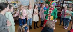 «Ура! Каникулы!»