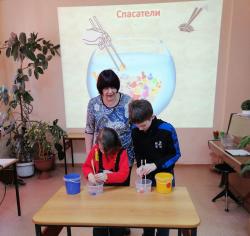 Праздник «И нам на всех дана одна – планета хрупкая Земля»
