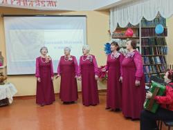 Заседание клуба «У Самовара» прошло в библиотеке №6