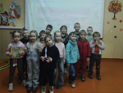 Улетают птицы в даль ...