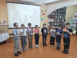 Однажды в сказочном лесу